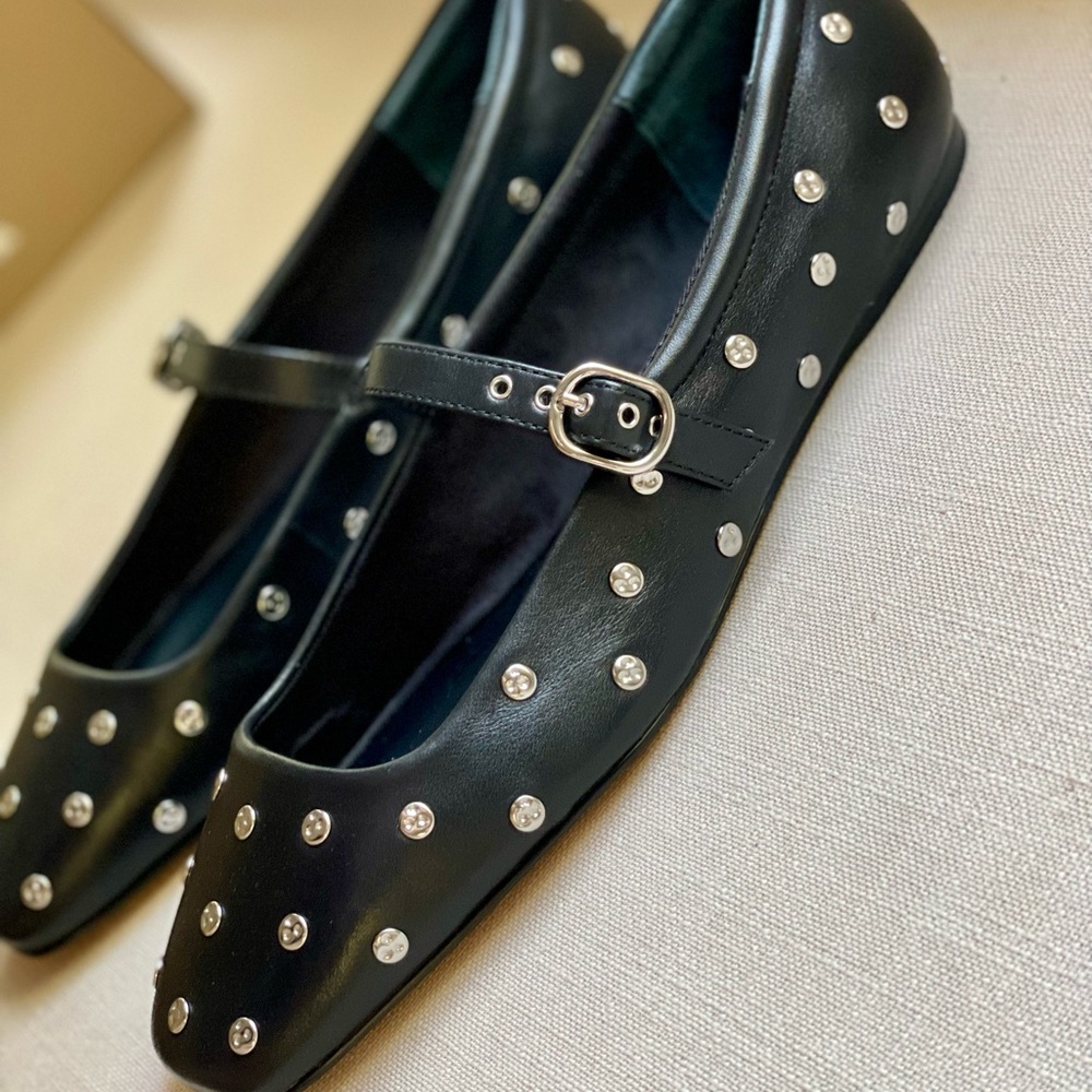 NEW Dolce Vita Black Studded Flats